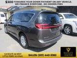 Used 2021 Chrysler Pacifica Touring-L image 5