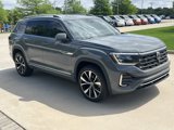 Used 2025 Volkswagen Atlas SEL Premium R-Line image 2