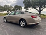 Used 2022 Chevrolet Malibu LT image 4