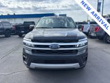 Used 2024 Ford Expedition Max XLT image 2