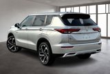 New 2025 Mitsubishi Outlander SE image 4