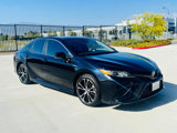 Used 2019 Toyota Camry SE image 3