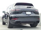Certified 2023 Porsche Cayenne image 3