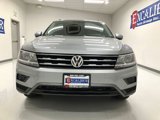 Used 2020 Volkswagen Tiguan SE w/ Panoramic Sunroof Package image 6