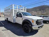 Used 2017 Ford F550 2WD Regular Cab Super Duty image 5