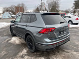 Used 2022 Volkswagen Tiguan SE R-Line image 3