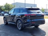 Certified 2025 INFINITI QX60 Luxe image 3