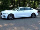 Used 2019 Volvo S90 T6 Momentum image 2