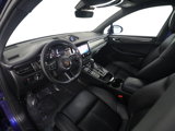Certified 2024 Porsche Macan image 4