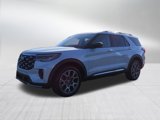 New 2025 Ford Explorer Platinum image 4
