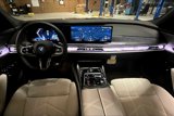New 2025 BMW 750e xDrive w/ Premium Package image 5
