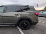 New 2025 Volkswagen Atlas Peak Edition SE image 5
