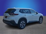 Used 2023 Nissan Rogue SV image 4