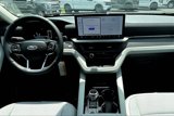 New 2025 Ford Explorer Platinum image 5