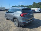 Used 2019 GMC Terrain SLT w/ Preferred Package image 4