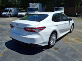 Used 2020 Toyota Camry LE image 3