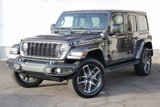 Used 2024 Jeep Wrangler Unlimited image 2