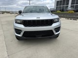 New 2025 Jeep Grand Cherokee Altitude image 3