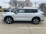 New 2025 Mitsubishi Outlander SE image 4