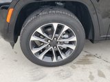 New 2025 Jeep Grand Cherokee Overland w/ Luxury Tech Group IV image 4
