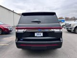 Used 2022 Lincoln Navigator Reserve image 4