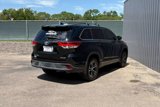 Used 2019 Toyota Highlander AWD V6 image 3
