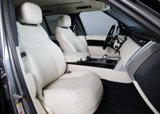 New 2025 Land Rover Range Rover SE image 3
