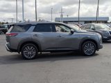 New 2025 Nissan Pathfinder SL w/ SL Premium Package image 4