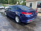 Used 2018 Kia Optima LX image 4