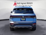 New 2025 Volkswagen Taos SE image 4