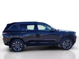 Used 2022 Jeep Grand Cherokee Overland w/ Advanced Protech Group III image 6