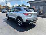 Used 2020 Ford Escape Titanium image 3
