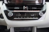 Used 2025 Toyota Corolla Cross LE image 5