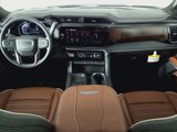 New 2025 GMC Sierra 2500 Denali Ultimate image 3