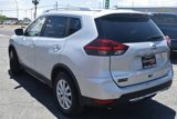 Used 2019 Nissan Rogue SV image 4