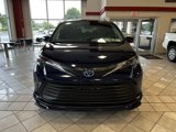New 2025 Toyota Sienna XLE image 2
