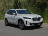 Used 2025 BMW X5 sDrive40i w/ Premium Package image 2