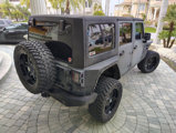 Used 2013 Jeep Wrangler Unlimited Rubicon image 6
