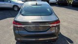 Used 2017 Ford Fusion SE w/ Fusion SE Technology Package image 4