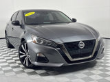 Used 2021 Nissan Altima 2.5 SR w/ SR Premium Package image 2