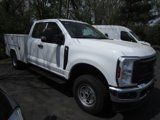 New 2025 Ford F250 XL w/ XL Chrome Package image 4