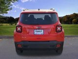 New 2023 Jeep Renegade Latitude w/ Premium Group image 5