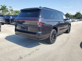 New 2025 Lincoln Navigator L Reserve w/ Jet Appearance Package image 4