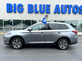 Used 2020 Mitsubishi Outlander SEL image 2