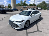 Used 2019 Toyota Avalon Limited image 3