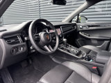 Used 2025 Porsche Macan image 2