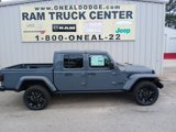 New 2025 Jeep Gladiator Sport image 2