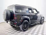 Used 2024 Land Rover Defender 110 X-Dynamic SE image 4