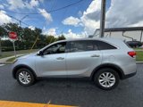 Used 2016 Kia Sorento L image 5