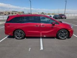 Used 2024 Honda Odyssey Elite image 2